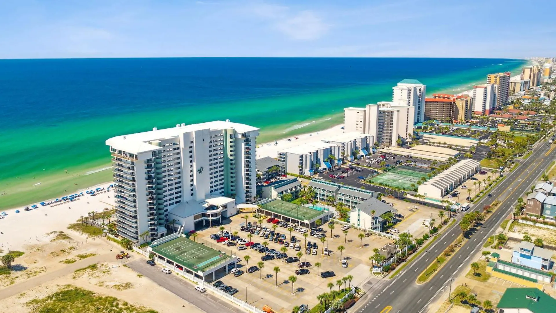 Stunning 2/2 Designer Condo W Coastal Appeal Right On The Gulf! Panama City Beach 0*,