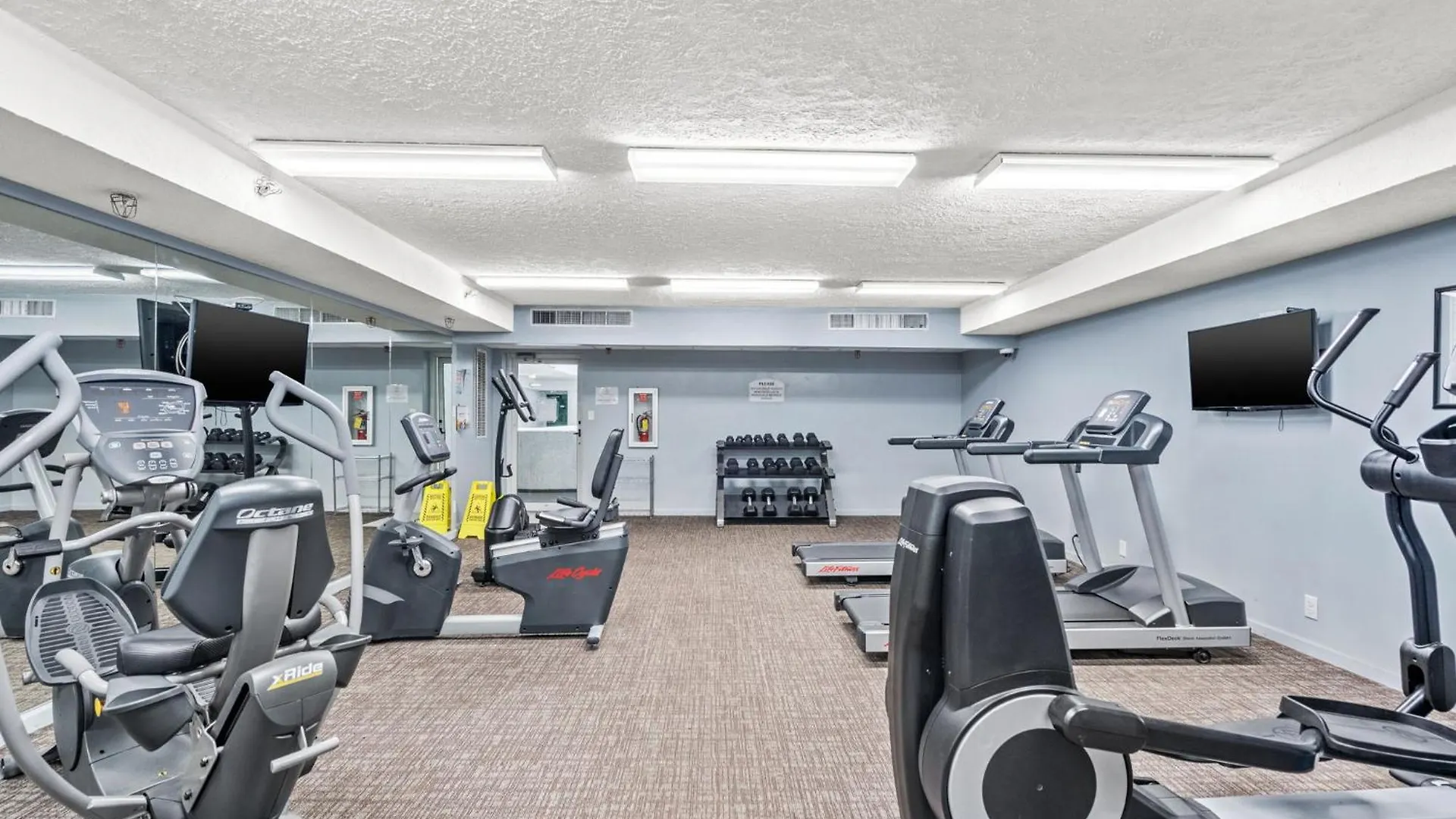 Stunning 2/2 Designer Condo W Coastal Appeal Right On The Gulf! Panama City Beach